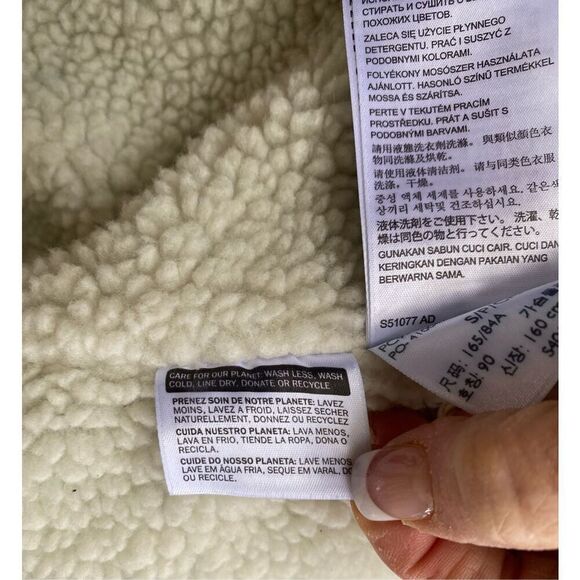 Levis Type III Sherpa Trucker Jacket Sz. S Metal Buttons Iconic - Picture 13 of 16